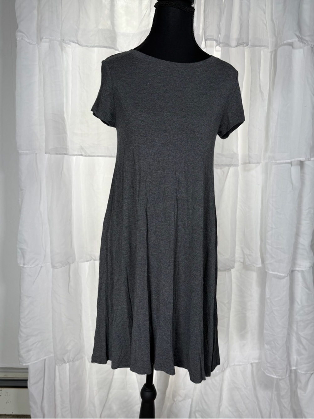 Artisan Ny Charcoal Gray Short Sleeve Midi Swing Dress